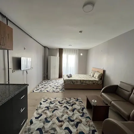 아파트 Celik Rezidans