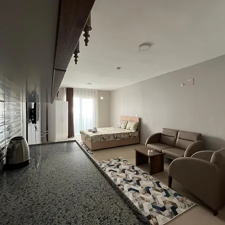 아파트 Celik Rezidans *